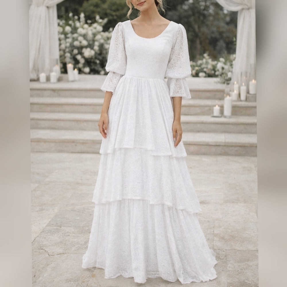 Lavetir Peasant Sleeve Tiered White Lace Wedding Dress sz 4